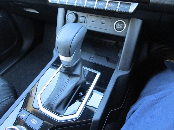 2024 Mitsubishi Triton GLS