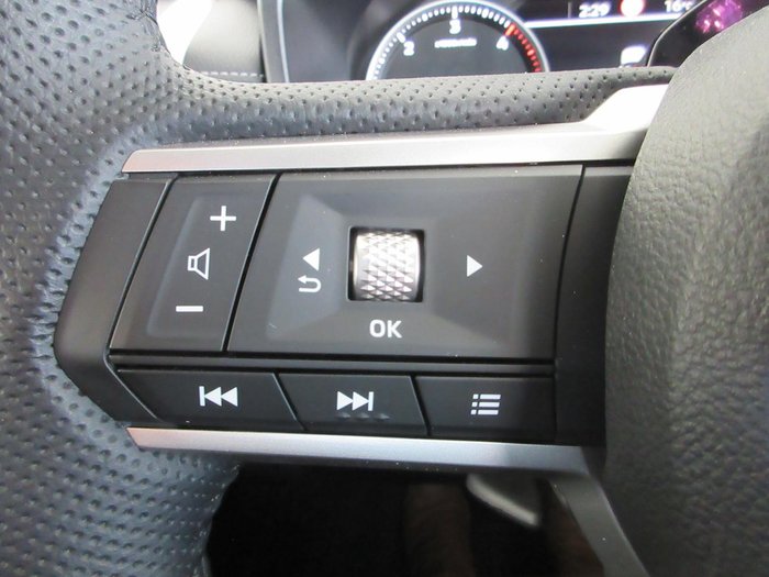 2024 Mitsubishi Triton GLS