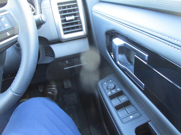 2024 Mitsubishi Triton GLS