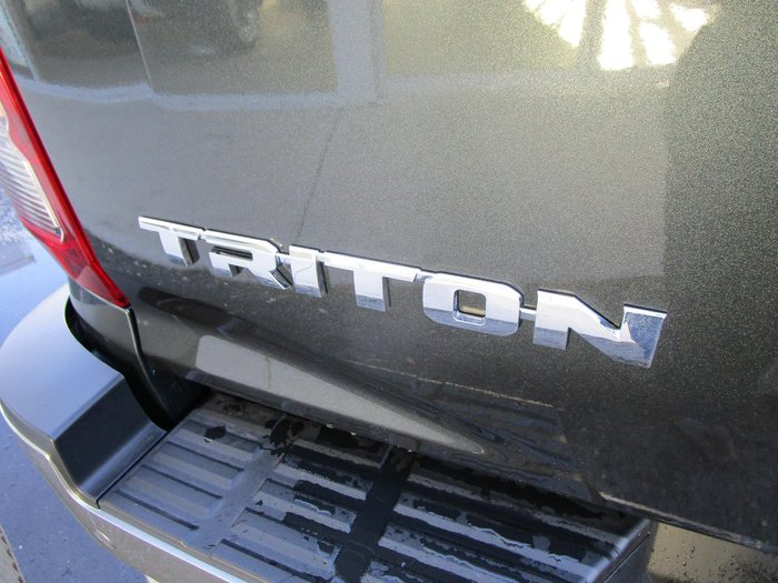2024 Mitsubishi Triton GLS