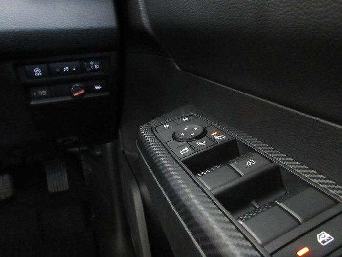 2024 Mitsubishi Triton GLS