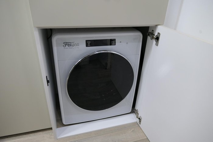 2024 GREAT AUSSIE 2OURER LARGE BATHROOM