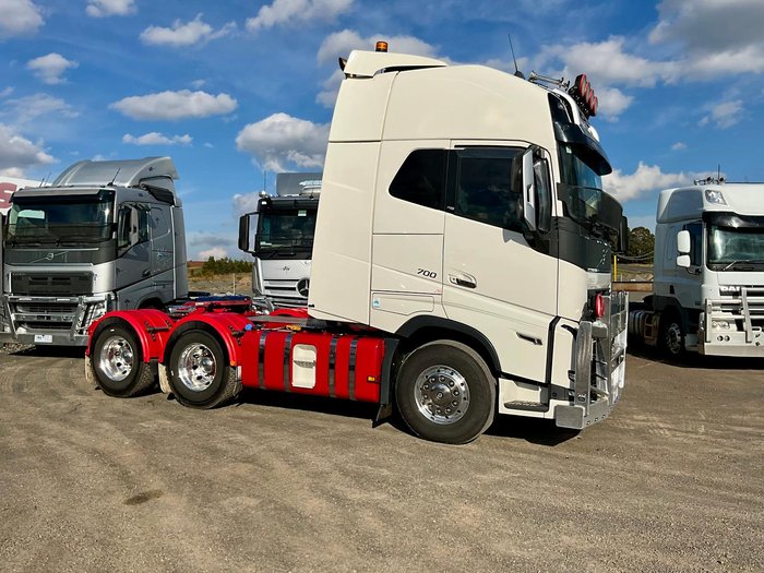 2022 Volvo Fh700 2Xl Globetrotter 240000Klm Suit New $360000+Gst Rt Wty FH 700 GLOBETROTTER 2XL WHITE