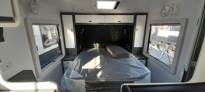 2024 JB Caravans Dirt Road Xtreme 21'6 Rear Door