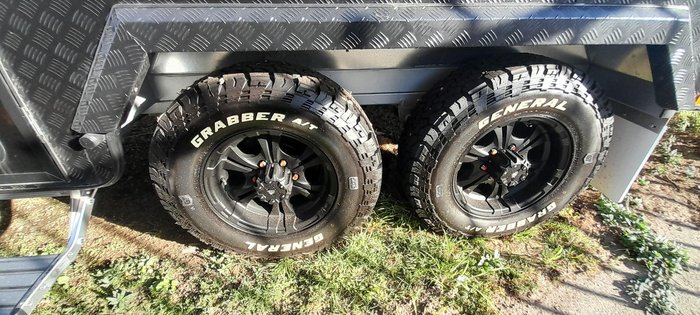 2023 JB Caravans Dirt Road Xtreme 22' / Price Reduced