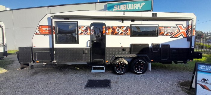 2023 JB Caravans Dirt Road Xtreme 22'6 Front Door