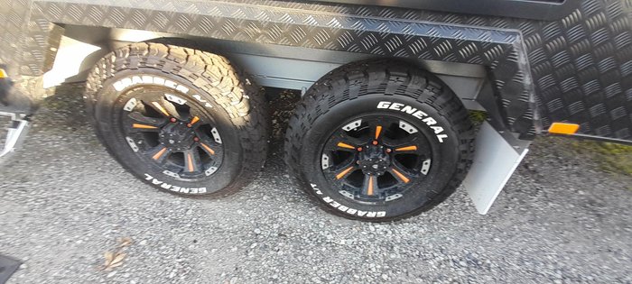 2023 JB Caravans Dirt Road Xtreme 22'6 Front Door