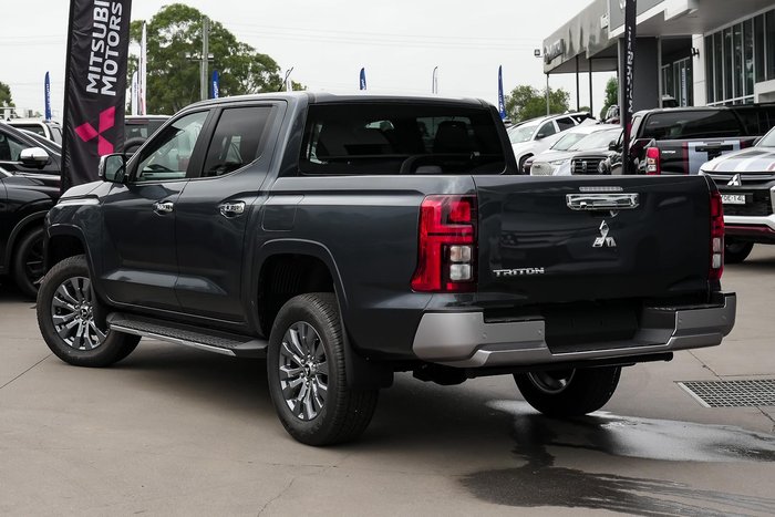 2023 Mitsubishi Triton GLS