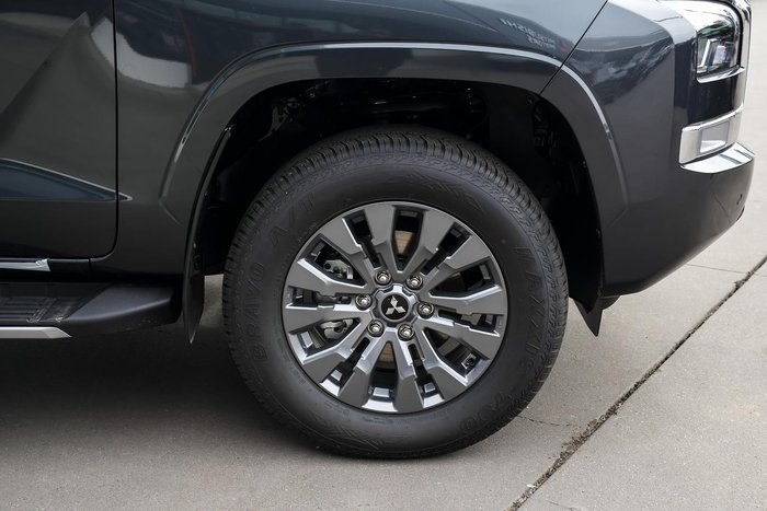 2023 Mitsubishi Triton GLS