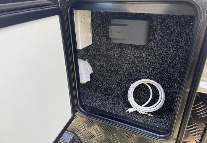 2023 JB Caravans Dirt Road Xtreme (20') Family