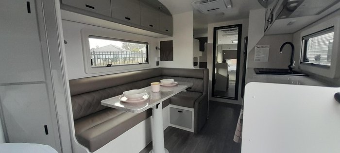 2023 JB Caravans Dirt Road Xtreme 20' Family - Reduced To Clear