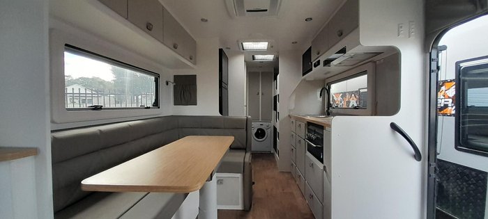 2023 JB Caravans Dirt Roader Family 22'