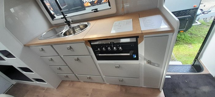 2023 JB Caravans Dirt Roader Family 22'