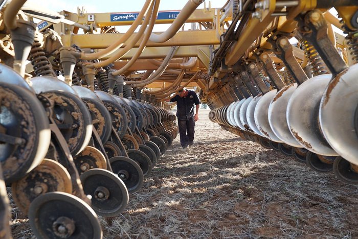 0 SERAFIN ULTISOW S12/S40 HI LIFT SINGLE DISC AIR SEEDER NEW YELLOW