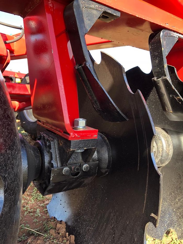 0 SERAFIN ECO BUSTA 28 PLATE OFFSET DISC NEW RED