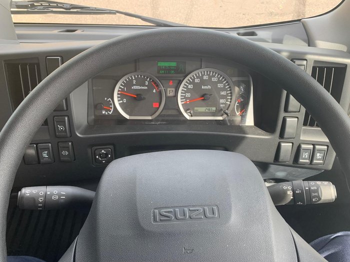 2024 Isuzu N Series NNR 45-150 Traypack