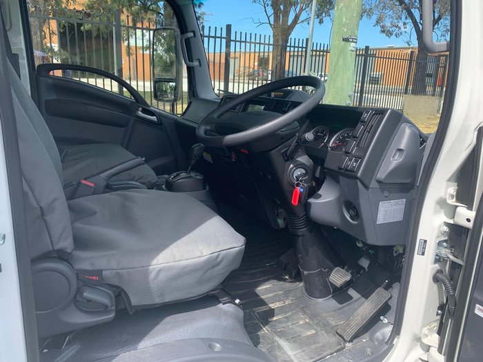 2024 Isuzu N Series NNR 45-150 Traypack