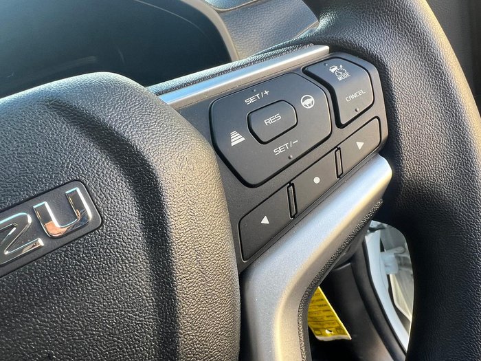 2023 Isuzu D-MAX SX High Ride