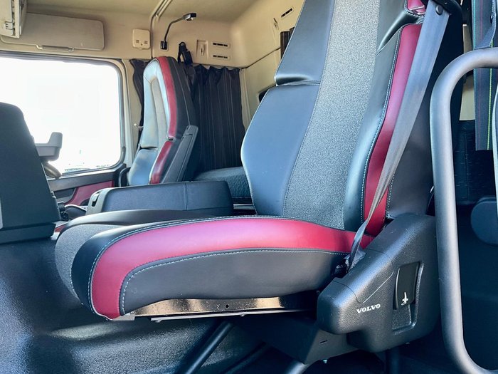 2018 Volvo Fm500 Only 478000 Klm Hist $162750 +Gst VOLVO FM 500 SLEEPER WHITE