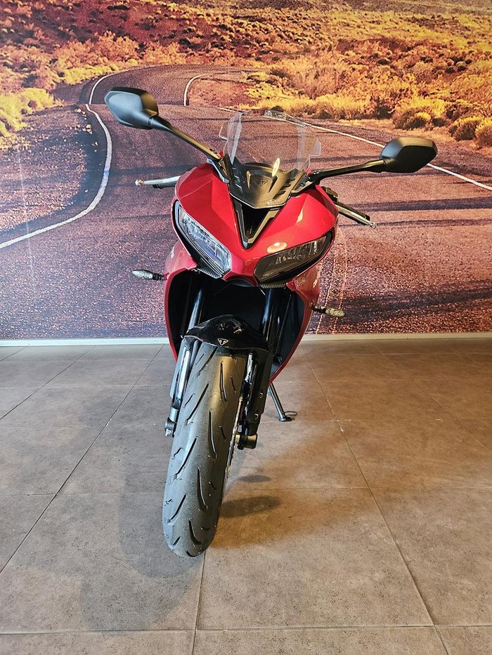 2024 Triumph Daytona 660 LAMS Daytona Black