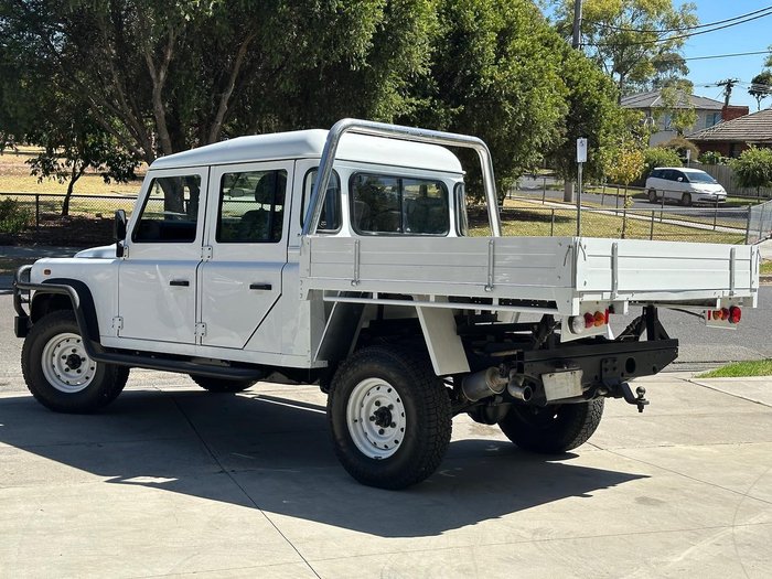2013 Land Rover Defender 130 MY13 4X4 Fuji White