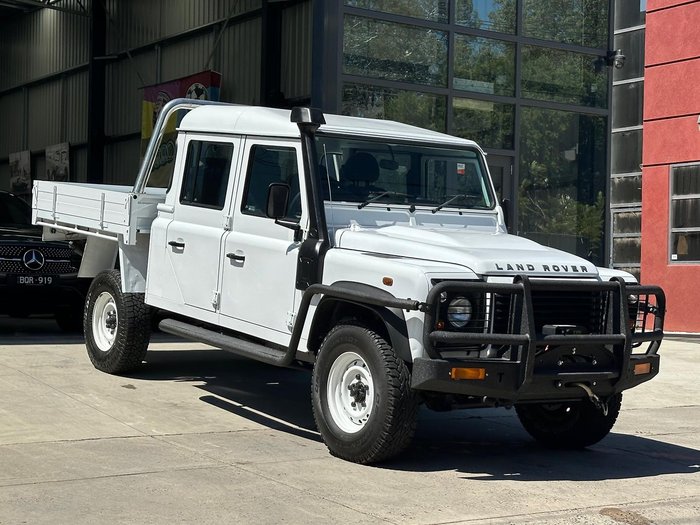 2013 Land Rover Defender 130 MY13 4X4 Fuji White