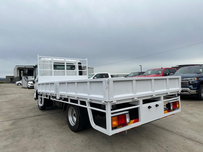 2024 Hyundai Mighty EX4/6 Tray White
