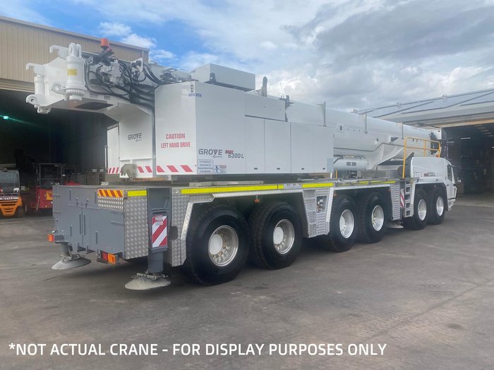 2012 Grove GMK6300L White