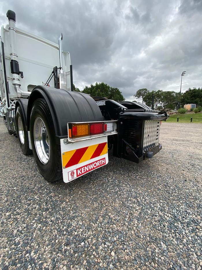 2018 Kenworth K200 White