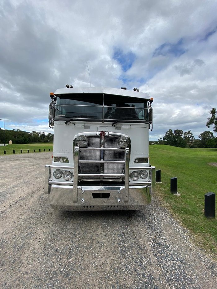 2018 Kenworth K200 White