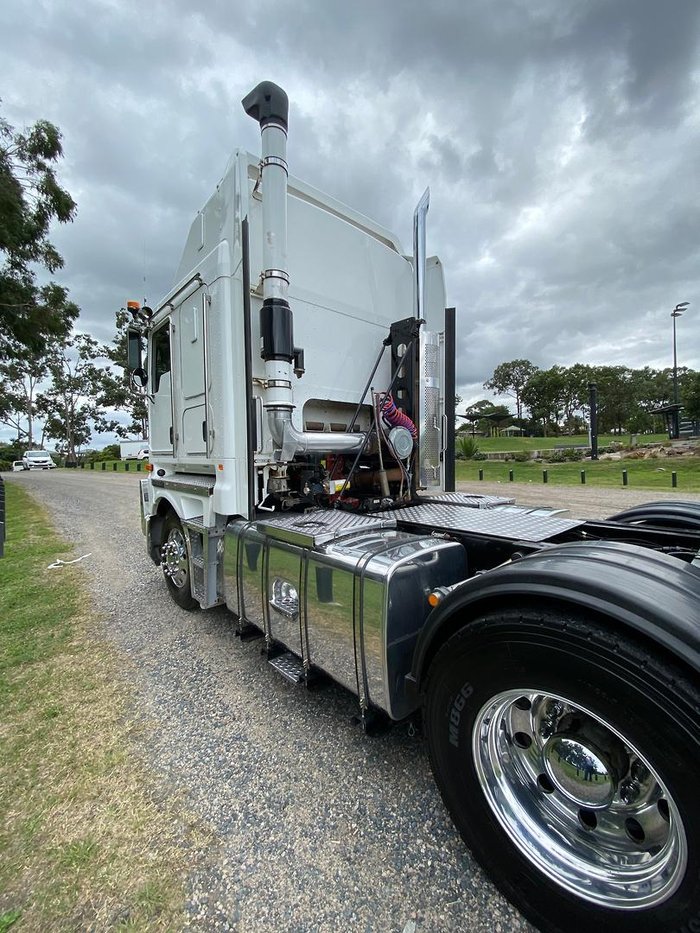 2018 Kenworth K200 White