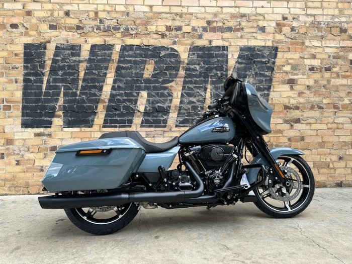 2023 HARLEY-DAVIDSON STREET GLIDE (FLHX) ROAD SHARKSKIN BLUE