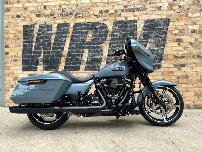 2023 HARLEY-DAVIDSON STREET GLIDE (FLHX) ROAD SHARKSKIN BLUE