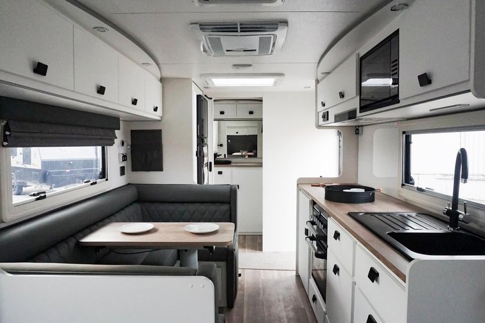 2024 JB Caravans 21'6 Scorpion Sting Air