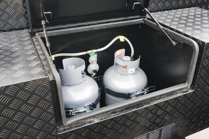 2024 JB Caravans Scorpion Sting Air 21'6 Rear Door