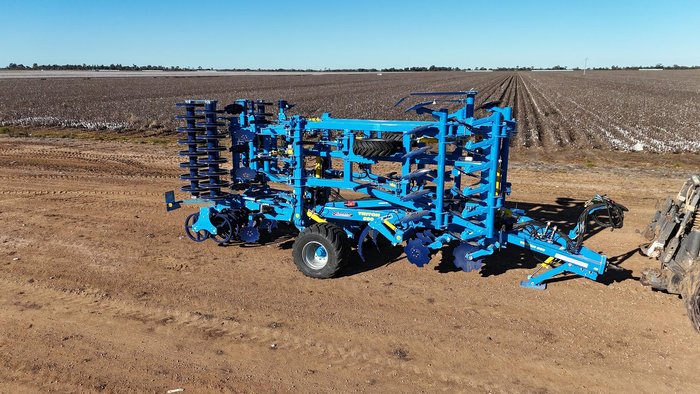 0 Farmet Triton Heavy 660Ps Combined Disc And Tyne Cultivator BLUE