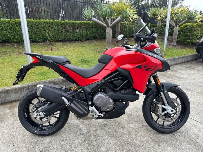 2023 Ducati Multistrada V2 Multistrada Red
