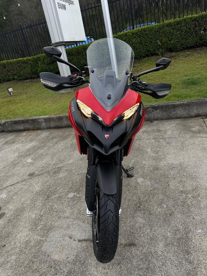2023 Ducati Multistrada V2 Multistrada Red