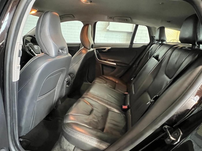2013 Volvo V60 T4 MY13 Black Sapphire