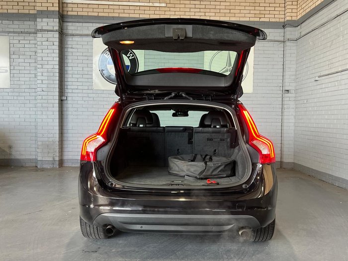 2013 Volvo V60 T4 MY13 Black Sapphire