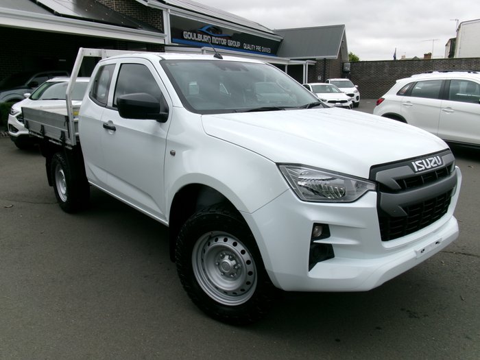 2020 ISUZU D-MAX