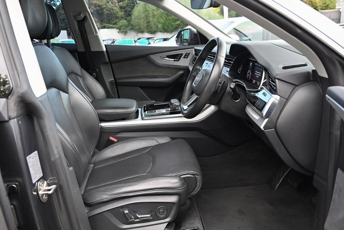 2019 Audi Q8 55 TFSI