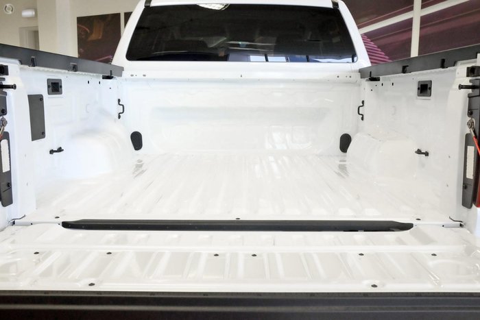2024 Volkswagen Amarok TDI500 Life NF MY23 4X4 Dual Range Clear White