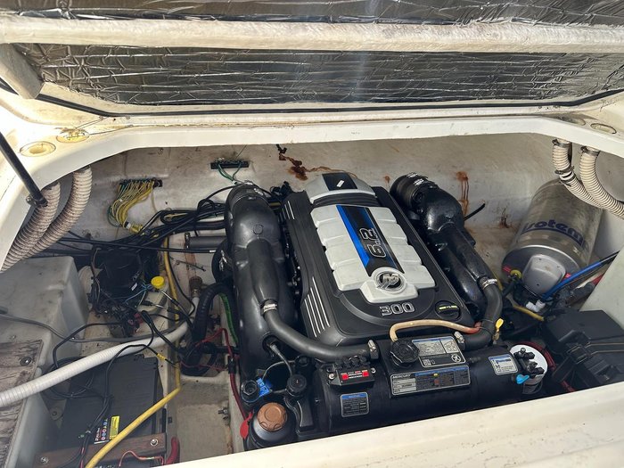 2005 Bayliner 275 SPORTS CRUISER