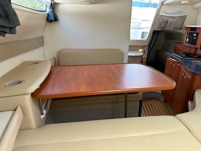 2005 Bayliner 275 SPORTS CRUISER