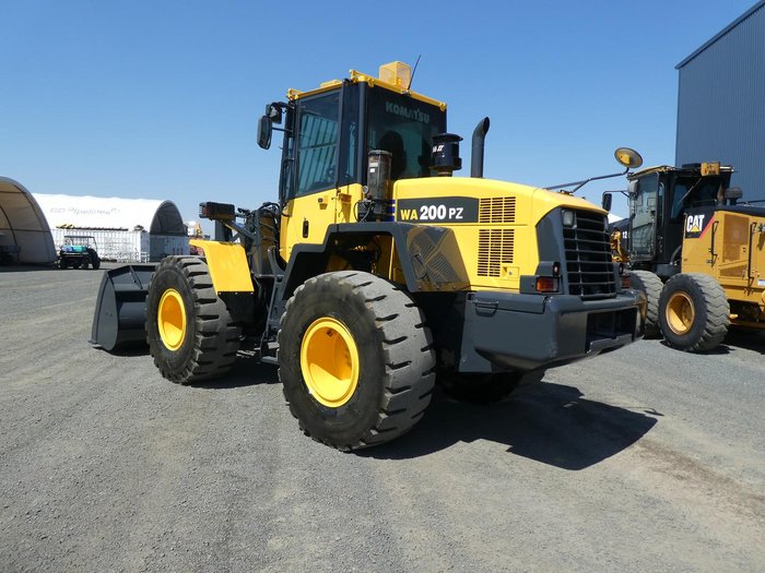 2019 Komatsu Wa200pz-6 YELLOW