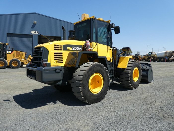 2019 Komatsu Wa200pz-6 YELLOW