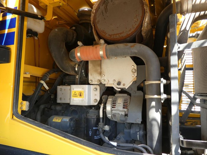 2019 Komatsu Wa200pz-6 YELLOW