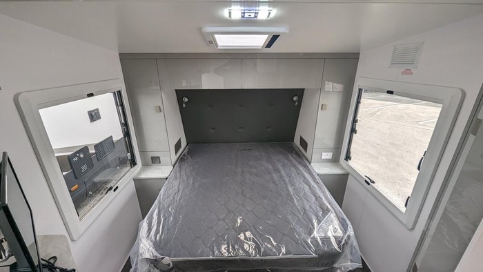 2024 JB Caravans 20'6