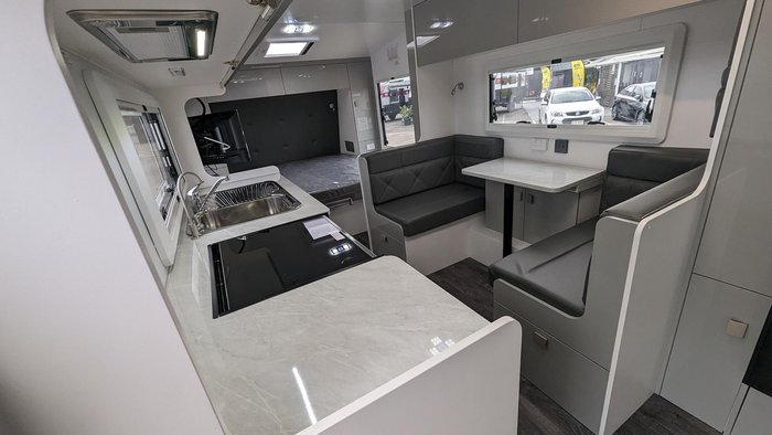 2024 JB Caravans 20'6